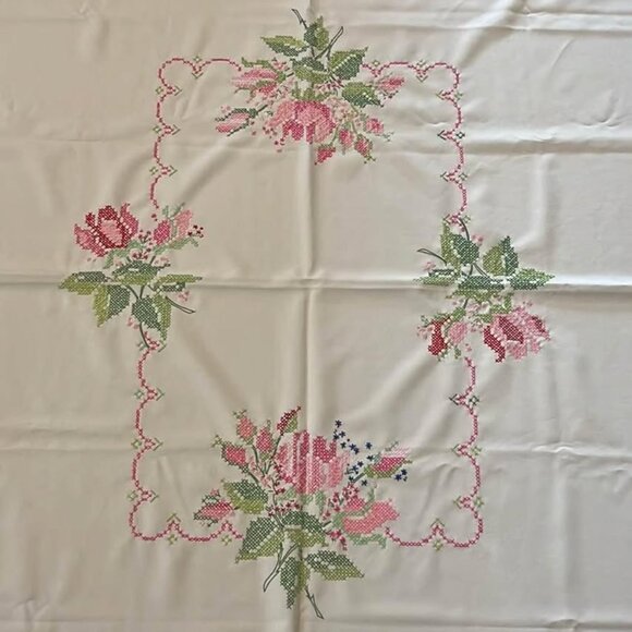 78x57 Vintage Hand Embroidered Cross Stitch Tablecloth + 8 Napkins Floral EUC - Picture 3 of 10